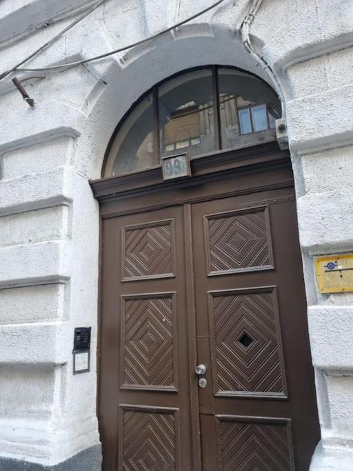 Appartamento Danube Dwelling Rozsa 99 Budapest Esterno foto
