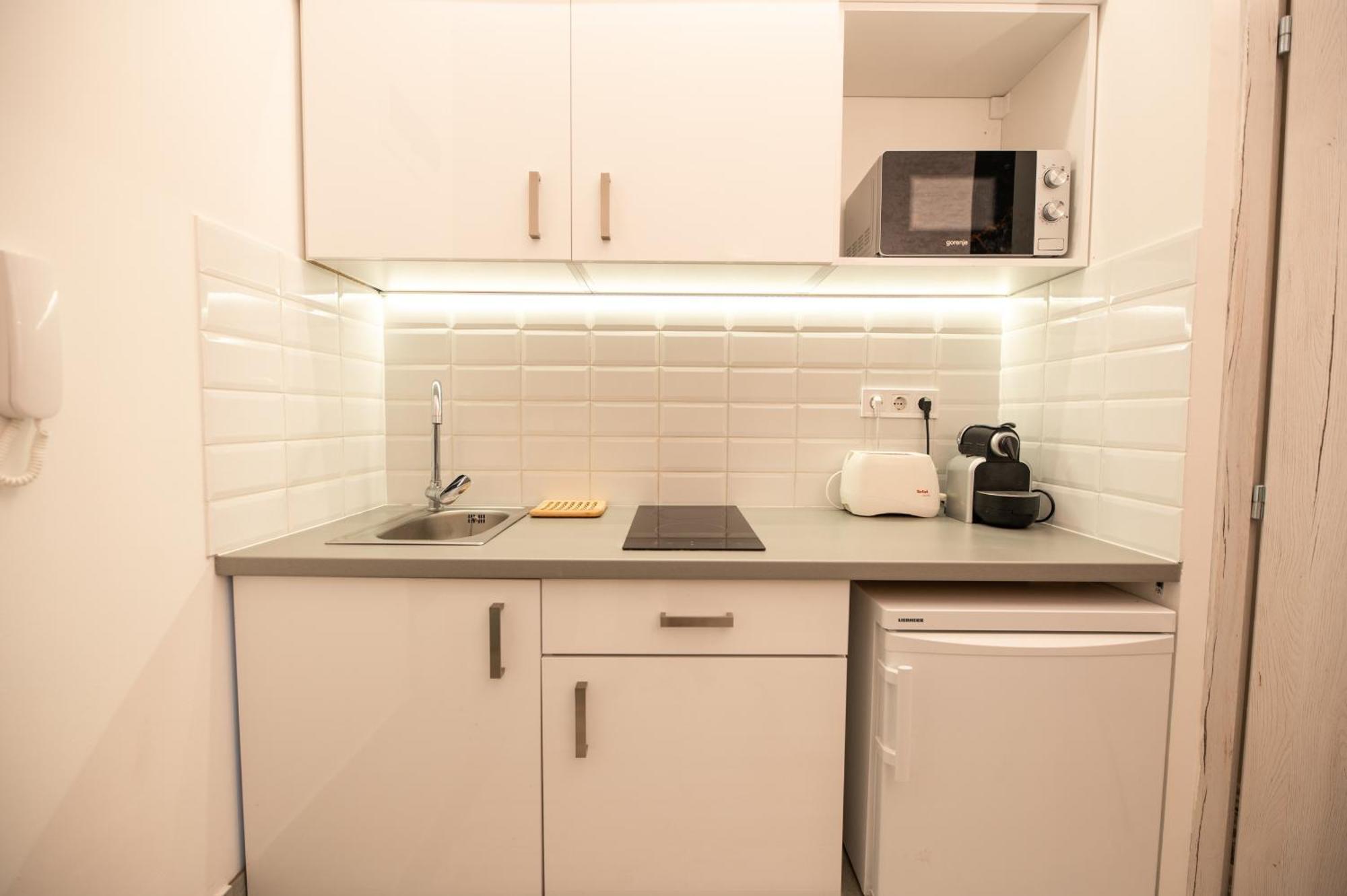 Appartamento Danube Dwelling Rozsa 99 Budapest Esterno foto