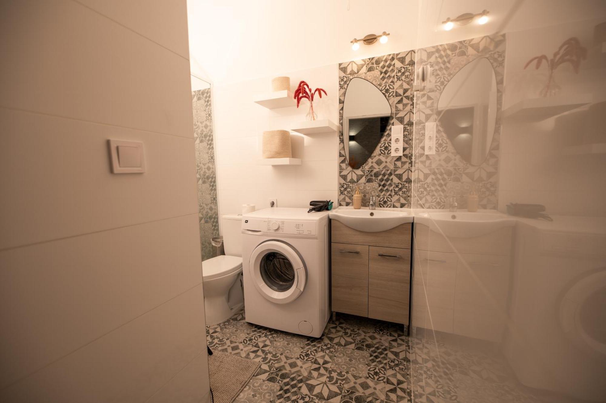 Appartamento Danube Dwelling Rozsa 99 Budapest Esterno foto